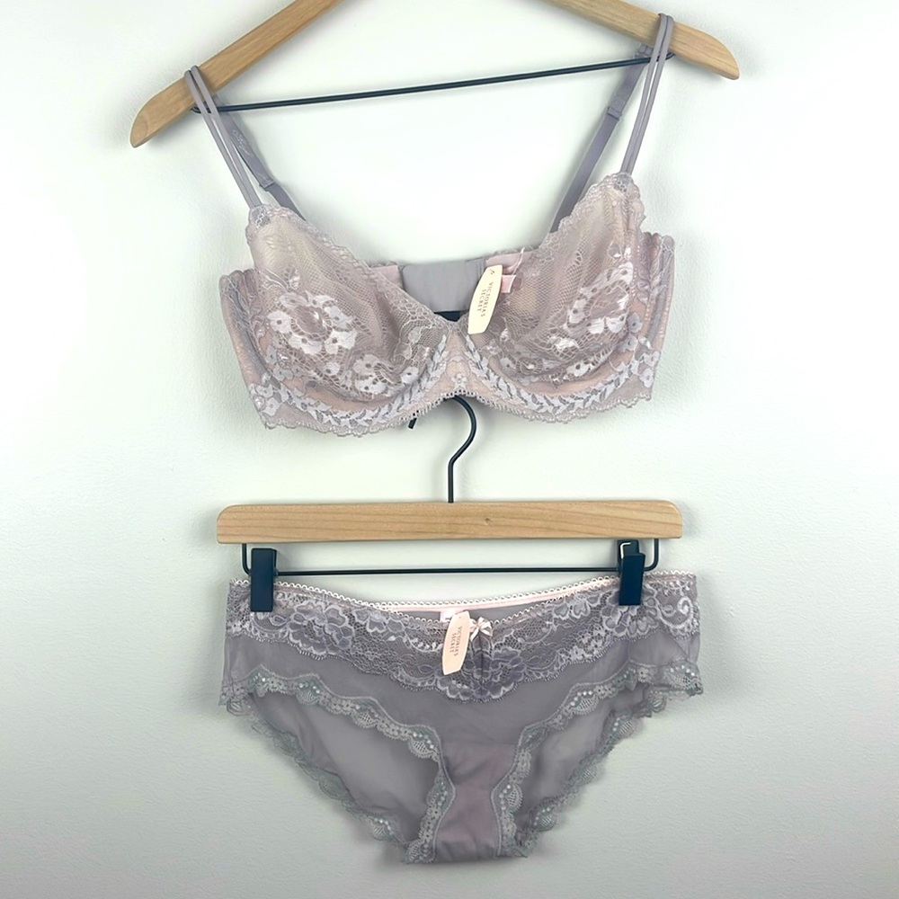Victoria’s Secret bra and panty set